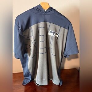 Nike Seahawks Short Sleeve Hoodie Size L